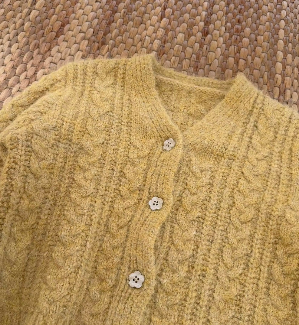 Defne Cosy Cardigan