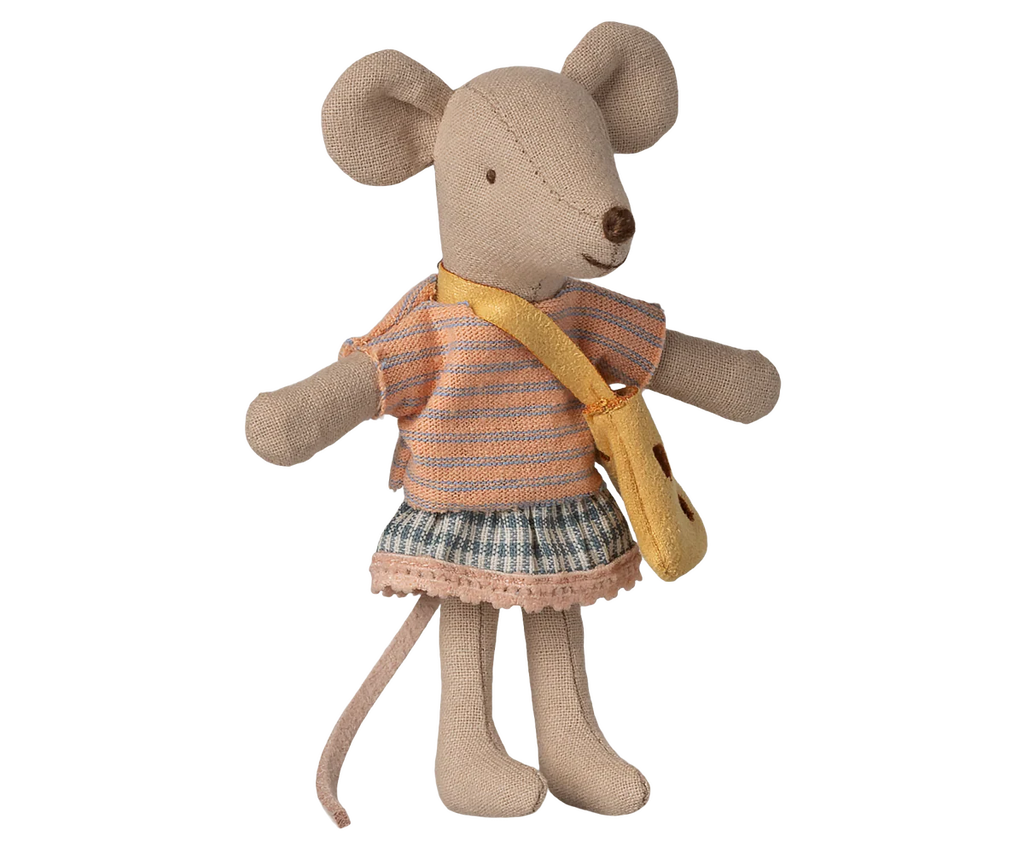 Maileg Little Sister with bag