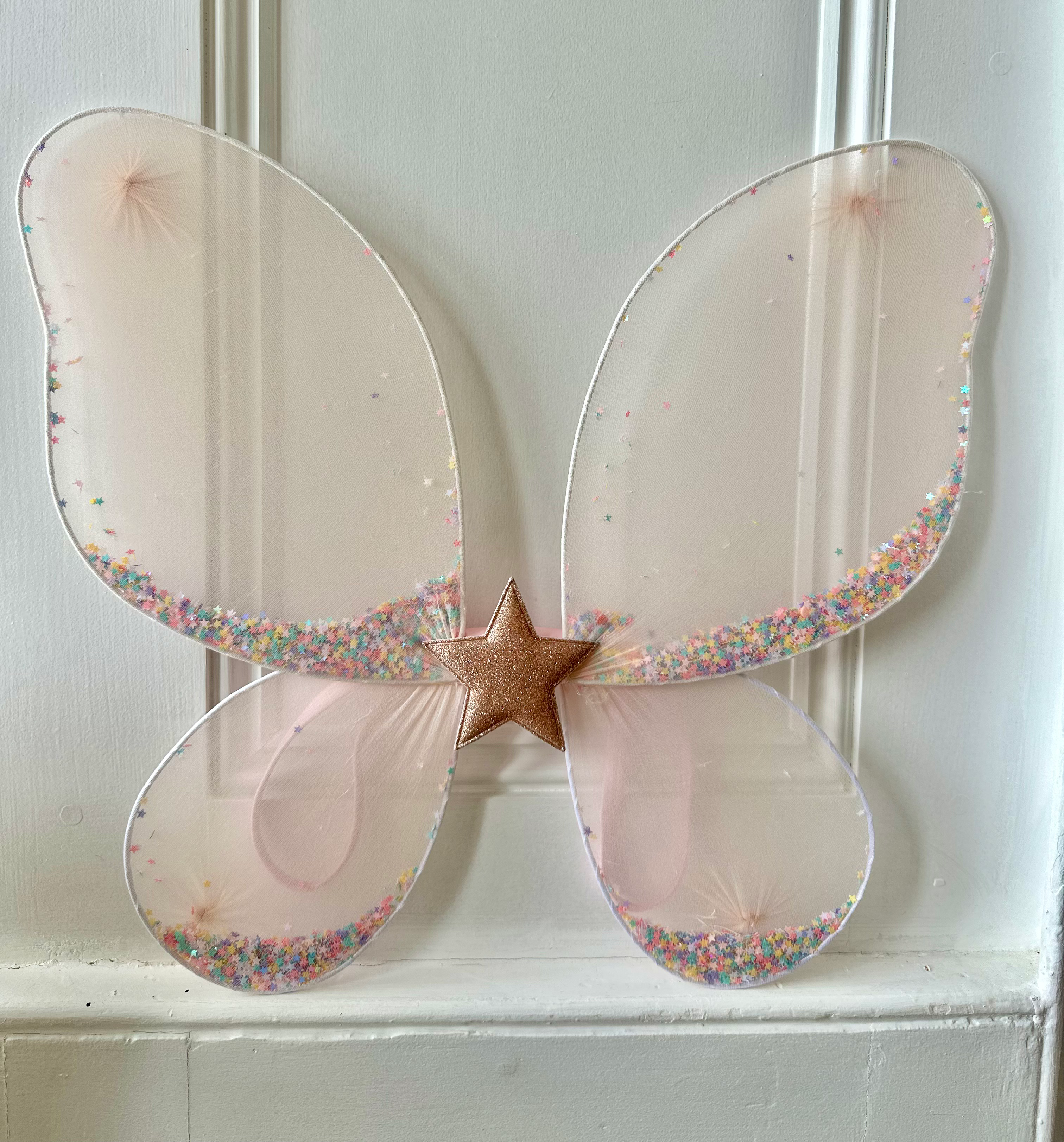 Confetti Star Wings