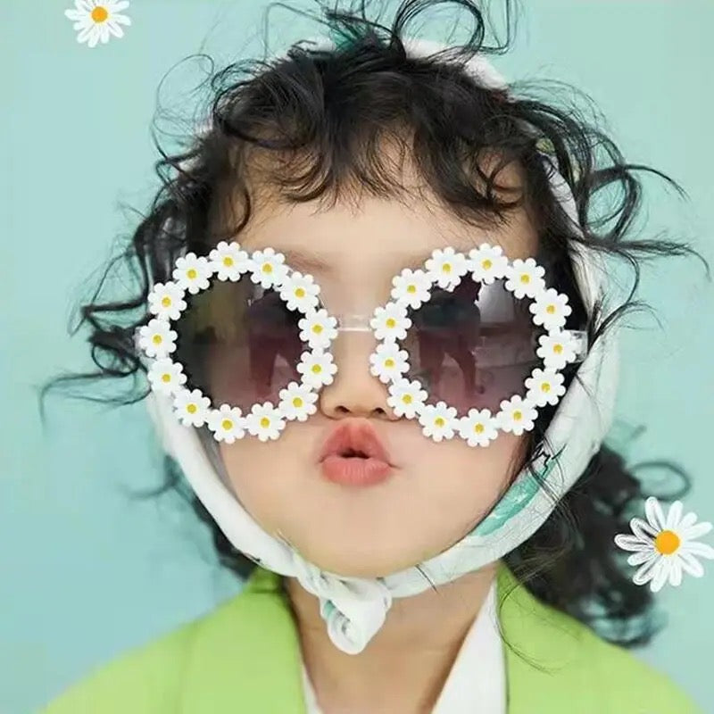 Daisy glasses
