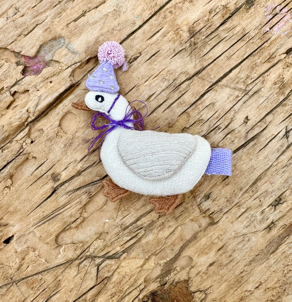 Party Goose Hair Clip