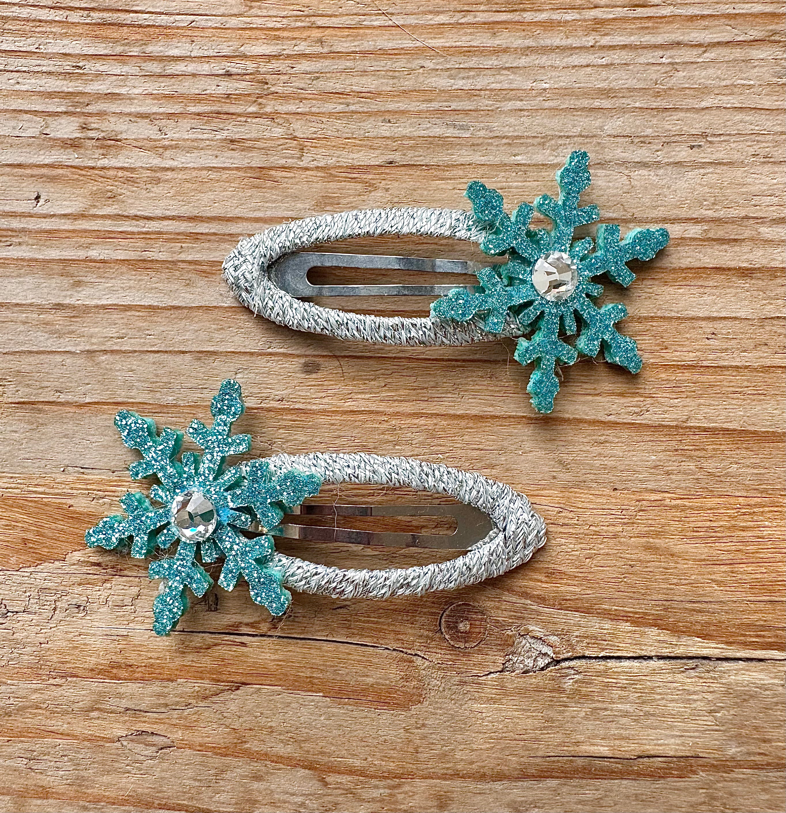 Blue Snowflake Clips