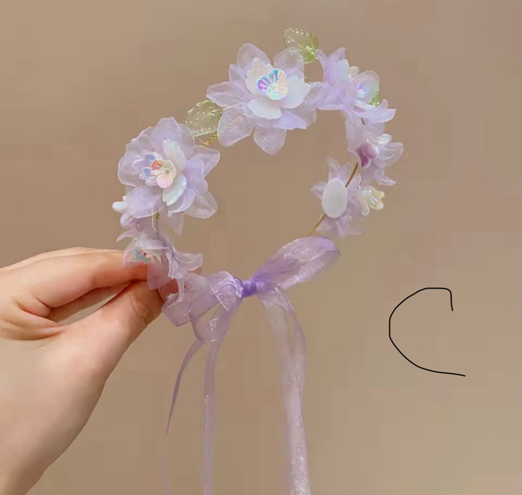 Pearlescent flower crown (3 colours)