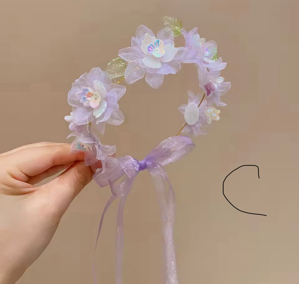 Pearlescent flower crown (3 colours)
