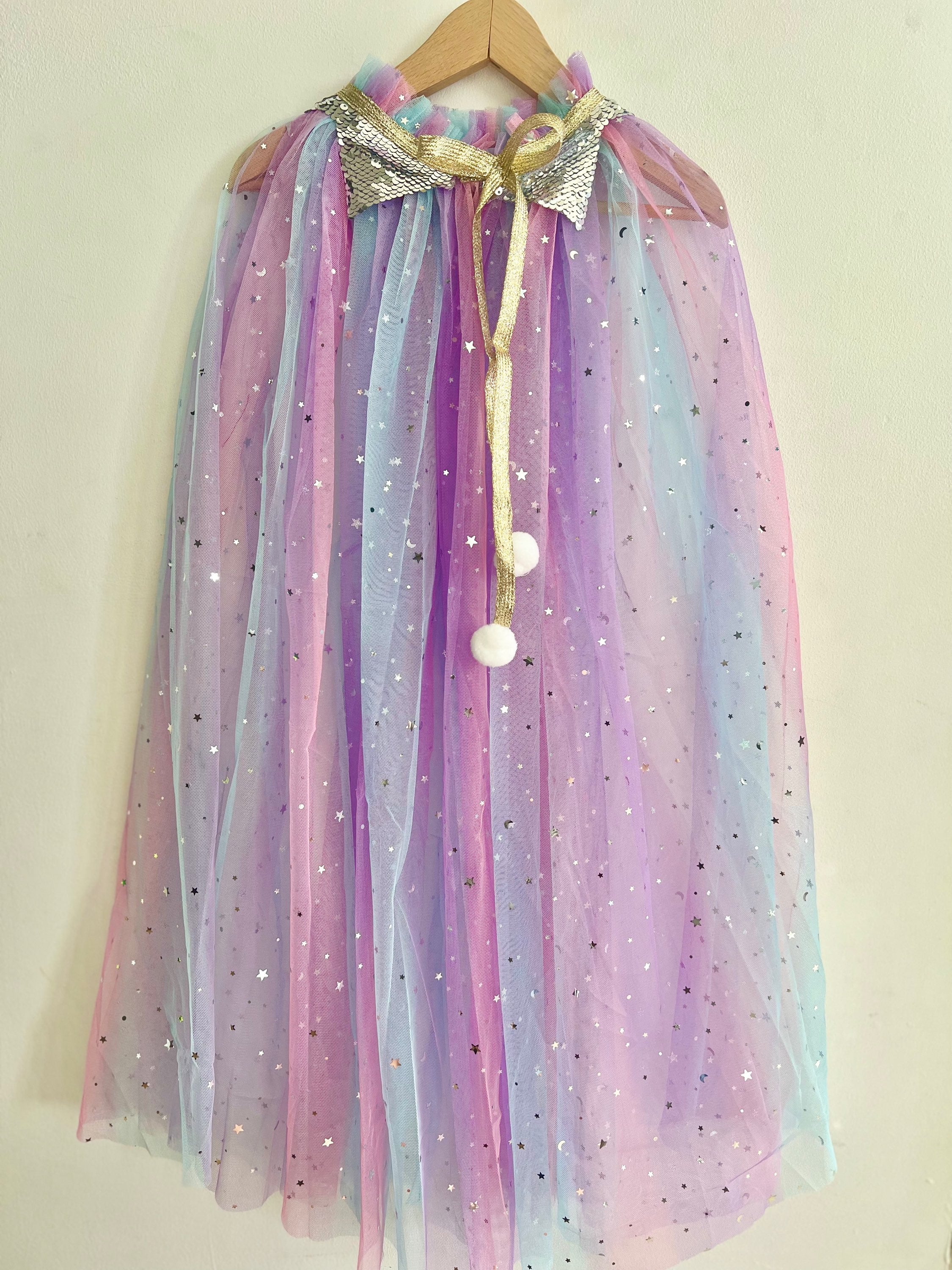 Dream cape