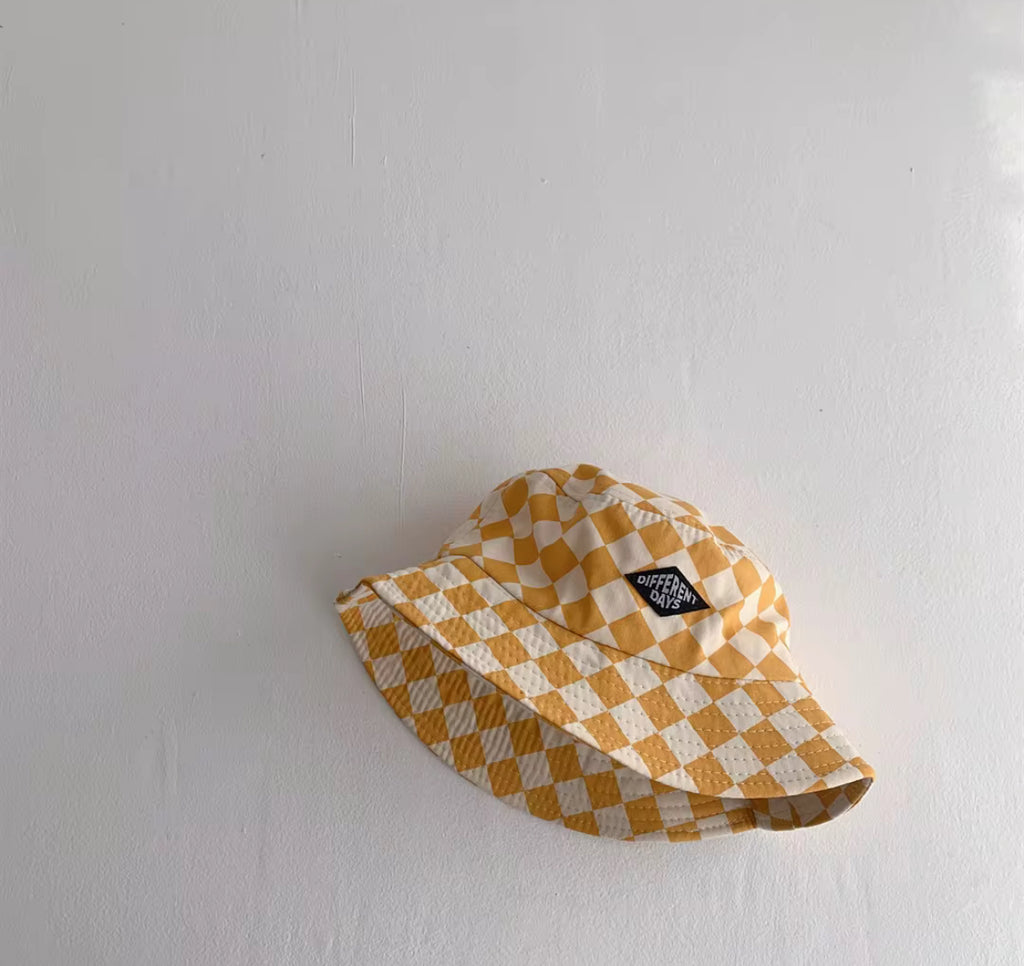Chequered bucket hat (3 colours)