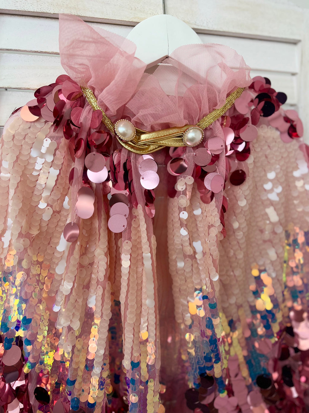 Shimmer cape