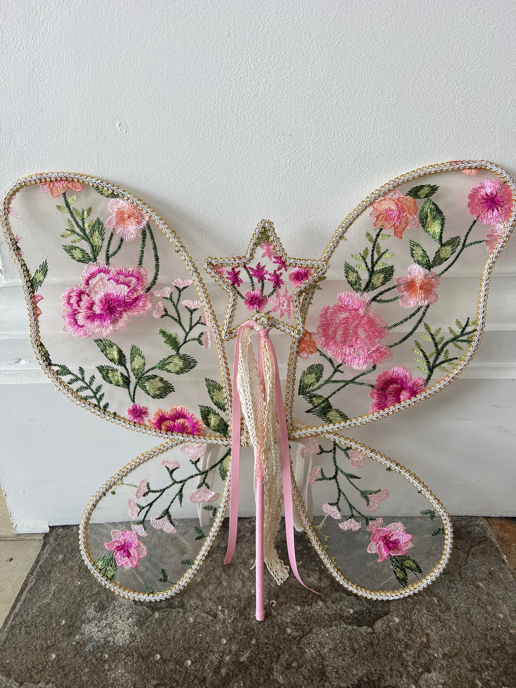 Ophelia wings & wand PEONY