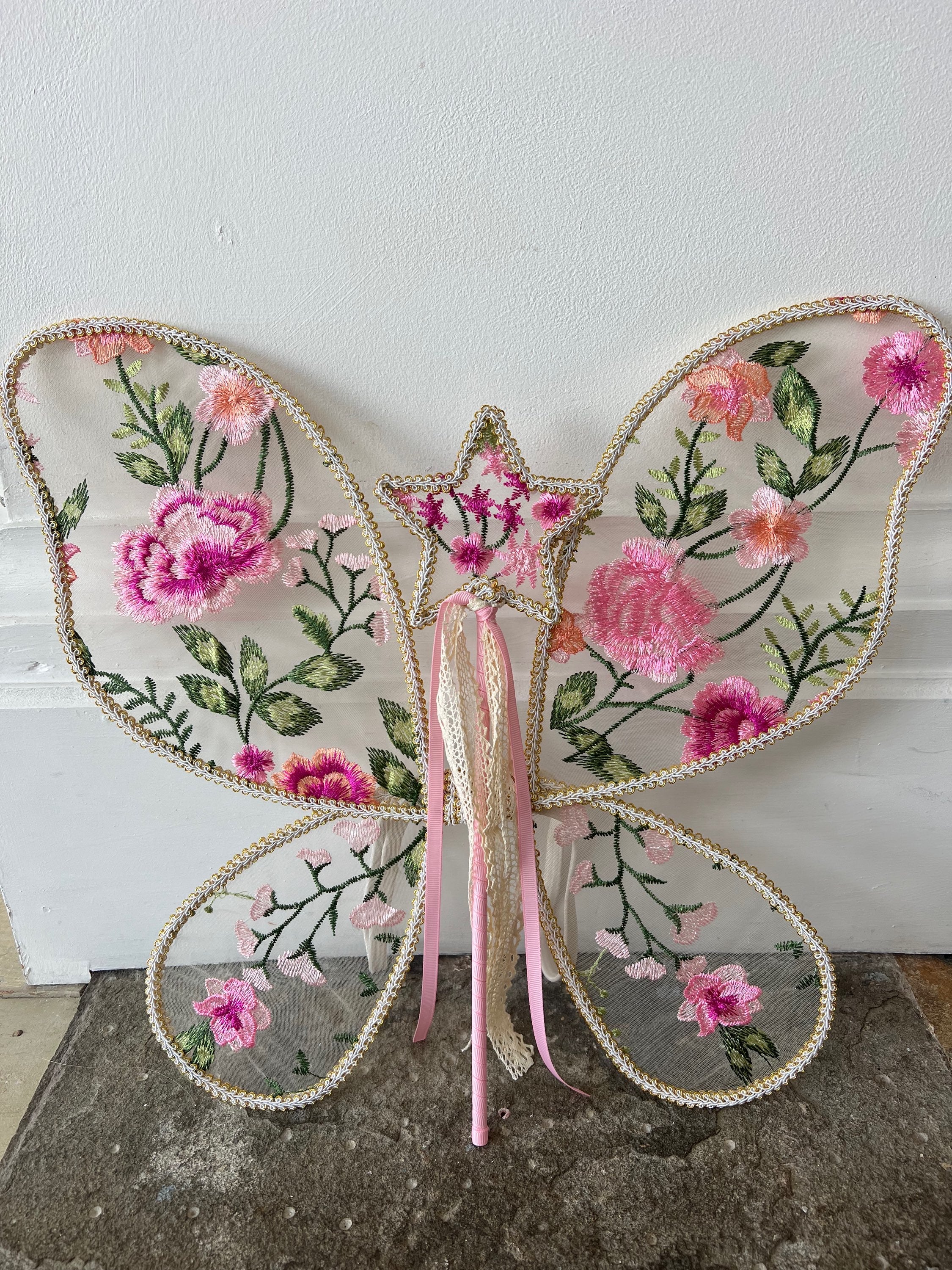 Ophelia wings & wand PEONY