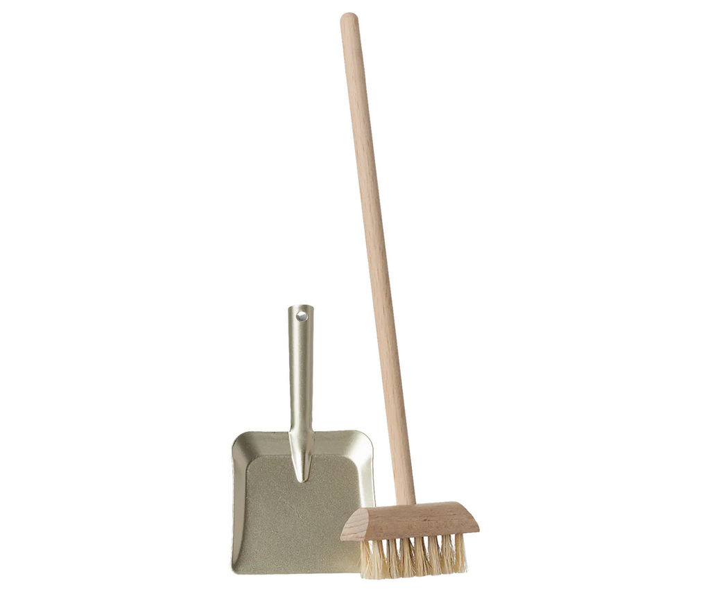 Maileg Broom Set Miniature