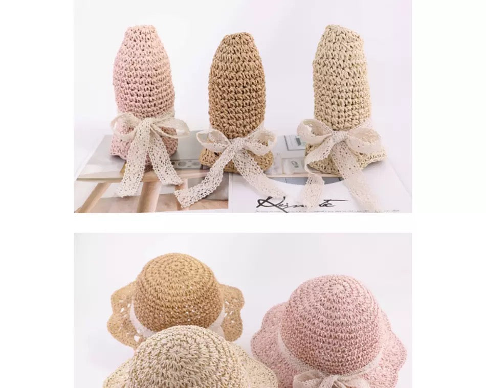 Scallop straw hat