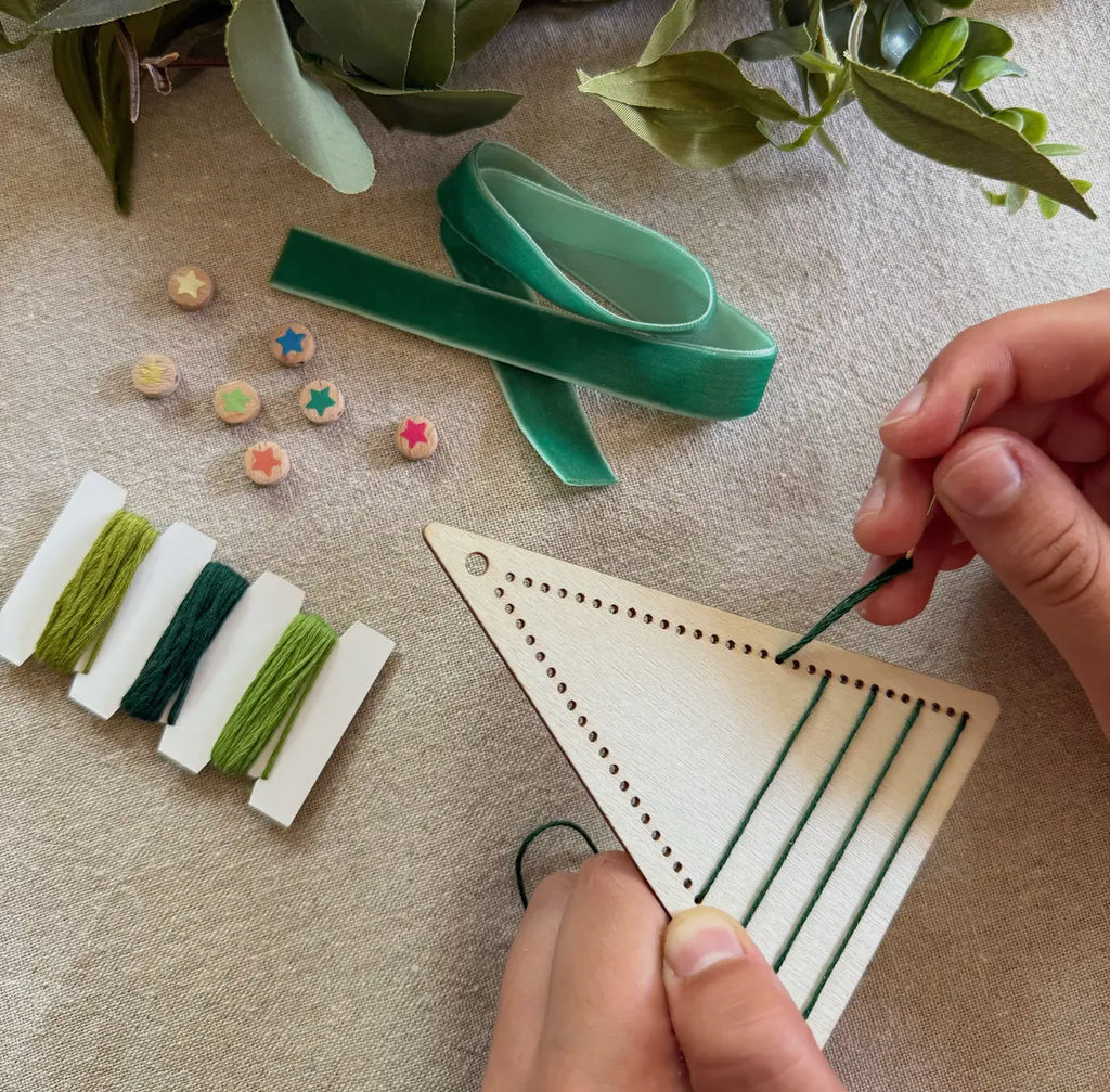 Cotton Twist Make your own Stitch Christmas Tree